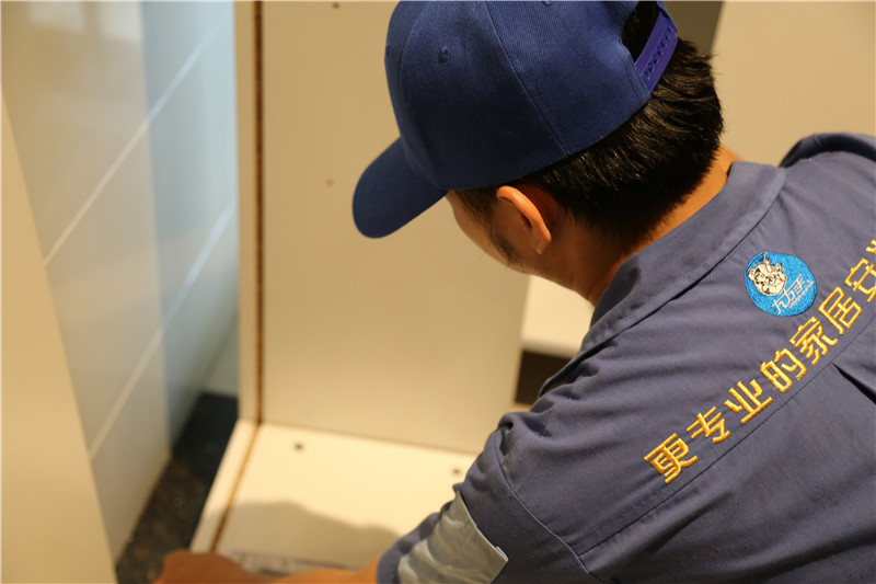 定制衣柜安裝最全攻略，趕快學(xué)起來