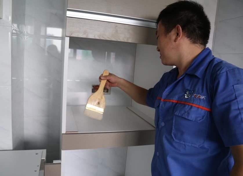 老鐵，這些定制家具的問題扎心了嗎？