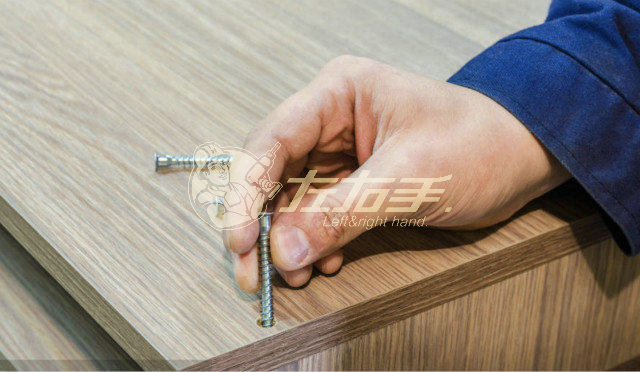 平開門的衣柜門安裝方法該怎么做？