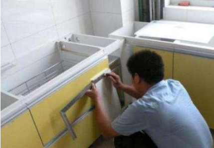 泉州家具維修材料：家具維修行情怎么樣，要怎么賺錢？