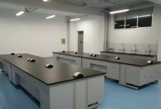 江西實(shí)驗(yàn)室家具廠家，實(shí)驗(yàn)室家具與家具的區(qū)別