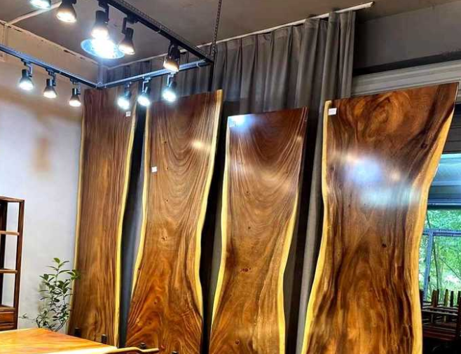天津?qū)嵞炯揖吣募液茫瑢?shí)木家具為何會(huì)快速崛起？