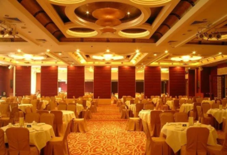 辦公室屏風(fēng)家具;家居家具酒店餐廳軟裝設(shè)計(jì)屏風(fēng)隔斷折疊門(mén)