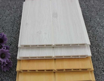 房子室內(nèi)裝修;如何選擇質(zhì)量好的護(hù)墻板？護(hù)墻板的材質(zhì)有哪些？